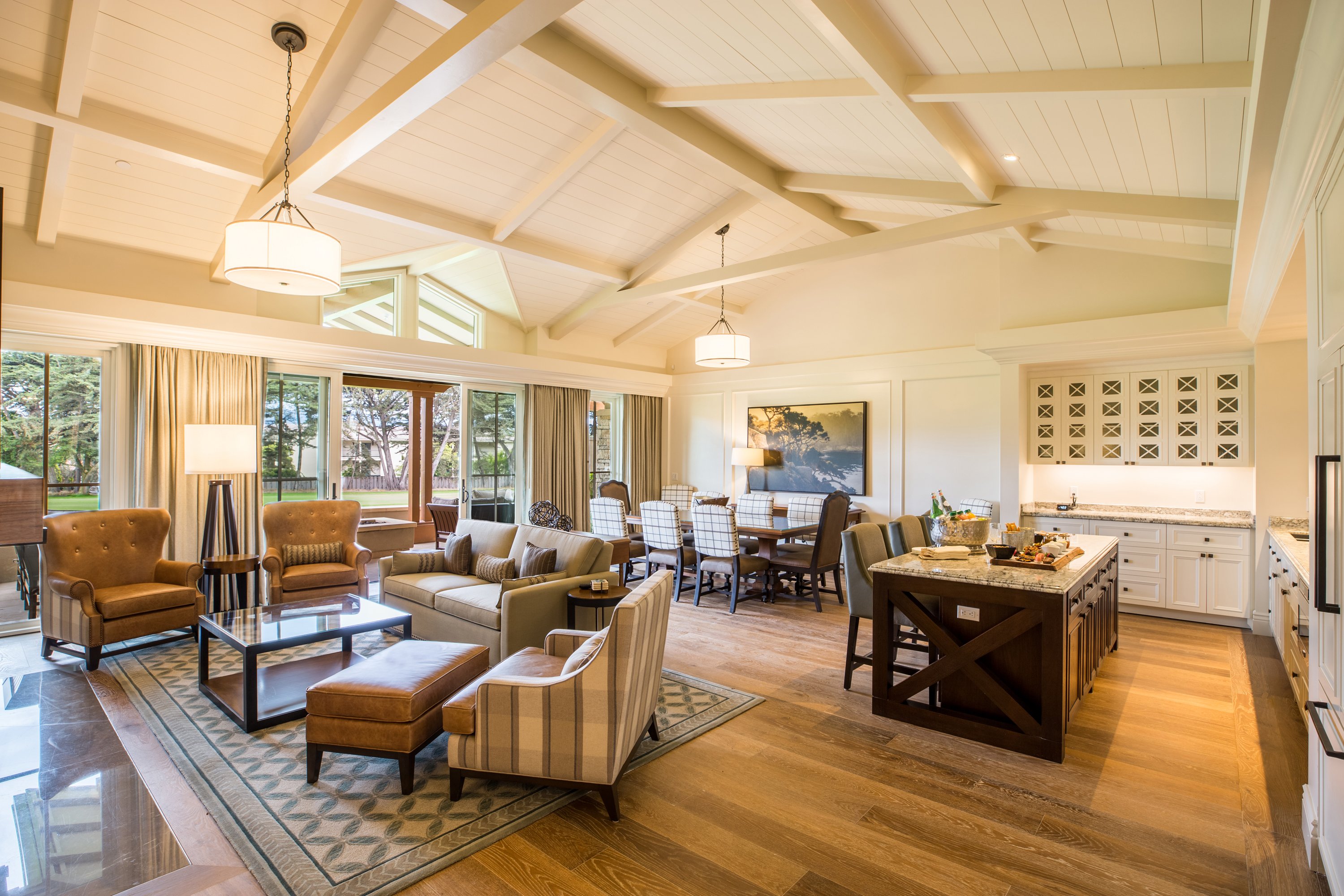 GOLF COTTAGE LIVING ROOM