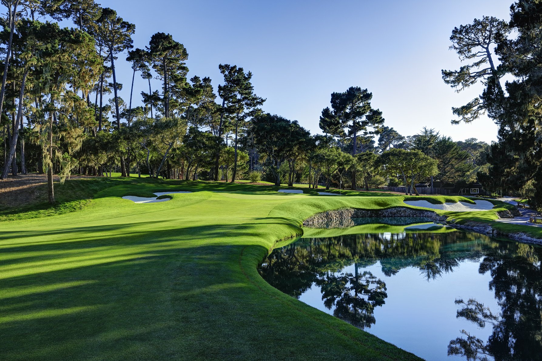 14th hole at Spyglass Hill