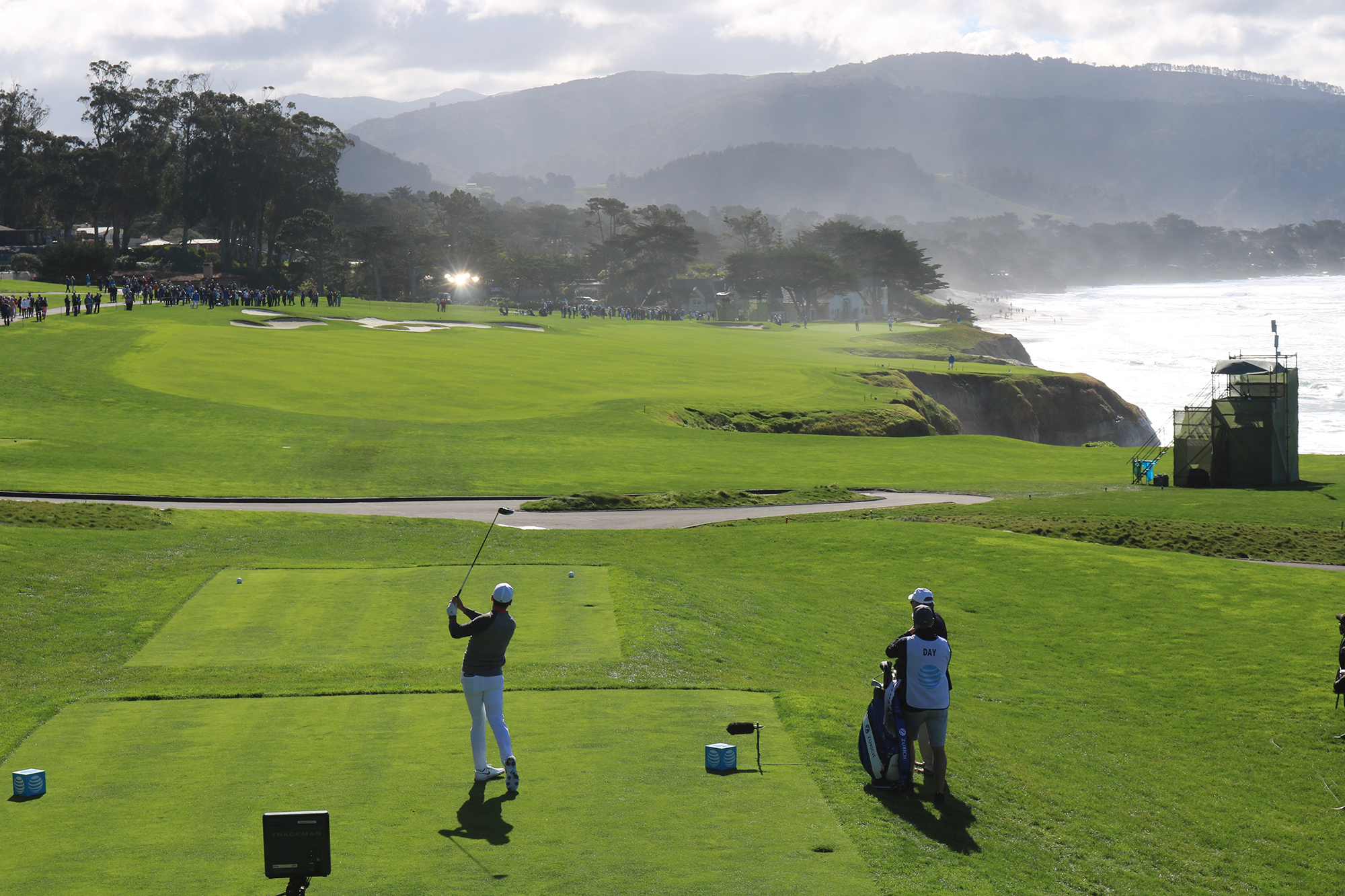 Jason Day 10th hole at Pebble Beach