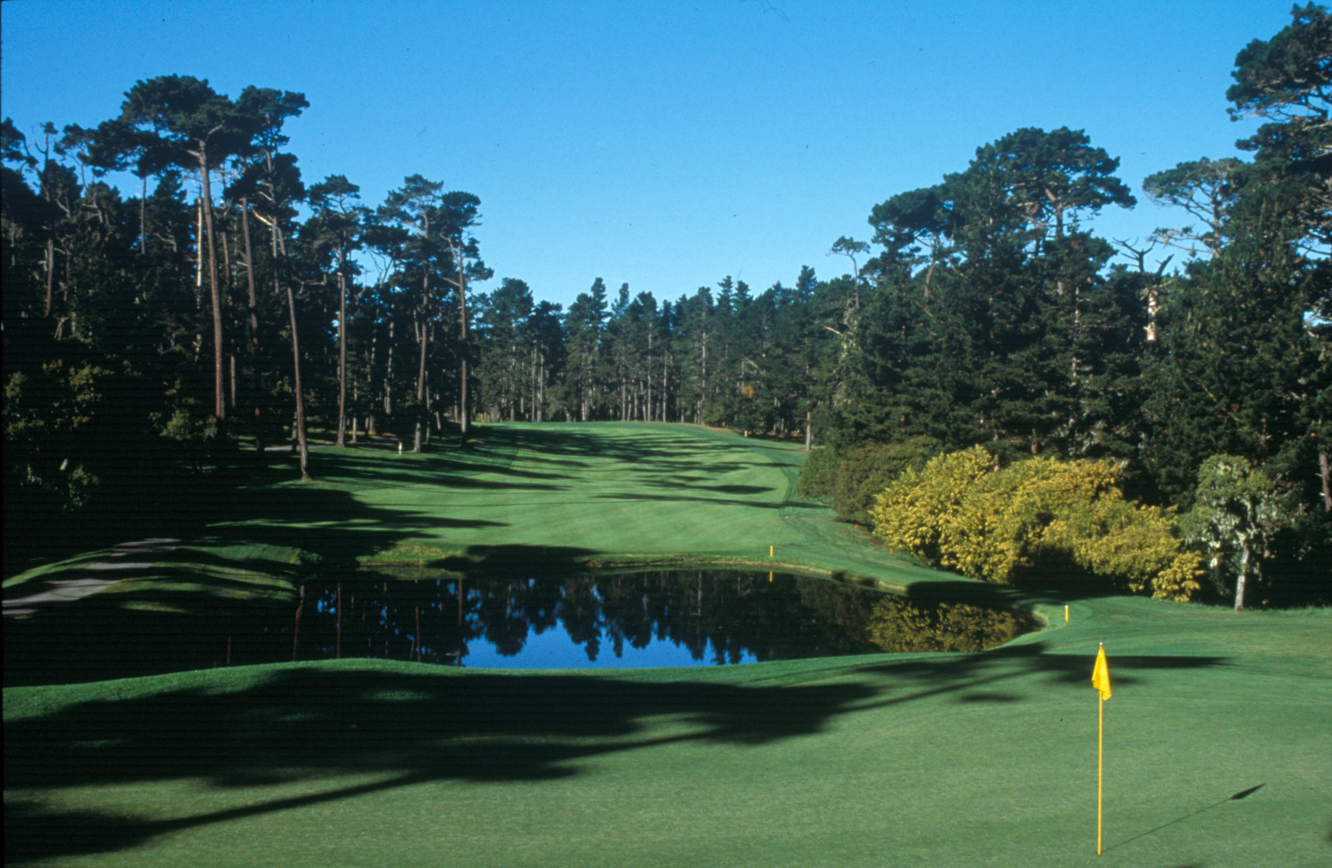 11th hole at Spyglass Hill