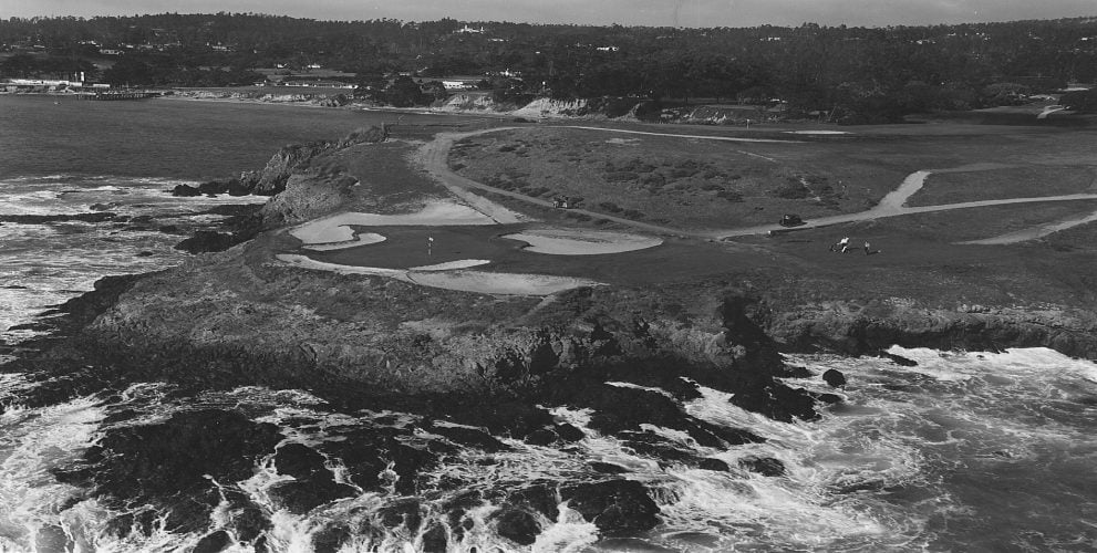 An aerial in 1963 shows more bunker movement, as well as some wear from the recently invented golf cart.