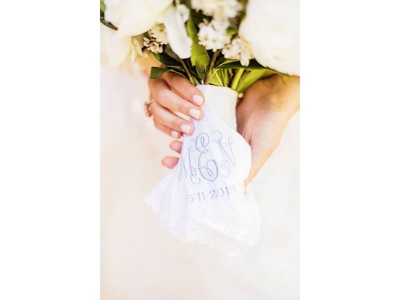 Detail shot of bridal bouquet