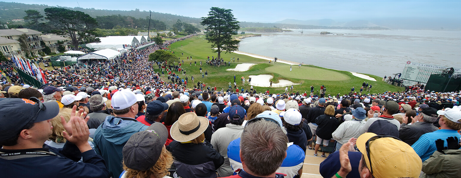 2010 US Open image of crowd overlooking the course